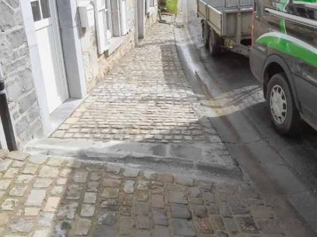Création d'un trottoir en pavé de rue